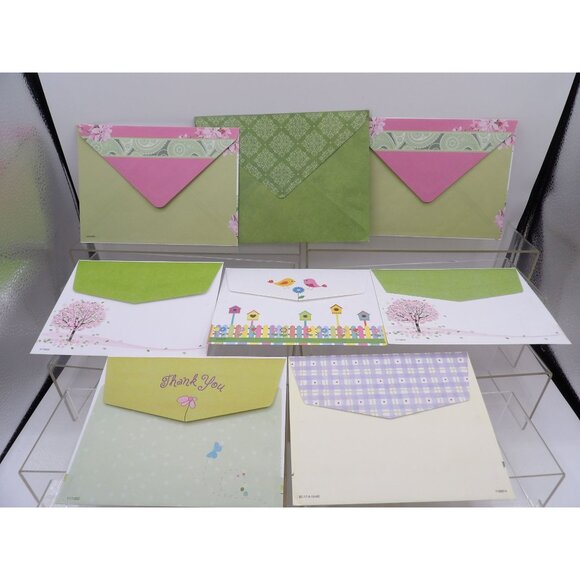 Decorative Envelopes Set of 8 Springtime Theme 3-4.5x7.5;2-7.25x5.5 & 1-7.75x5.7 - Picture 2 of 2